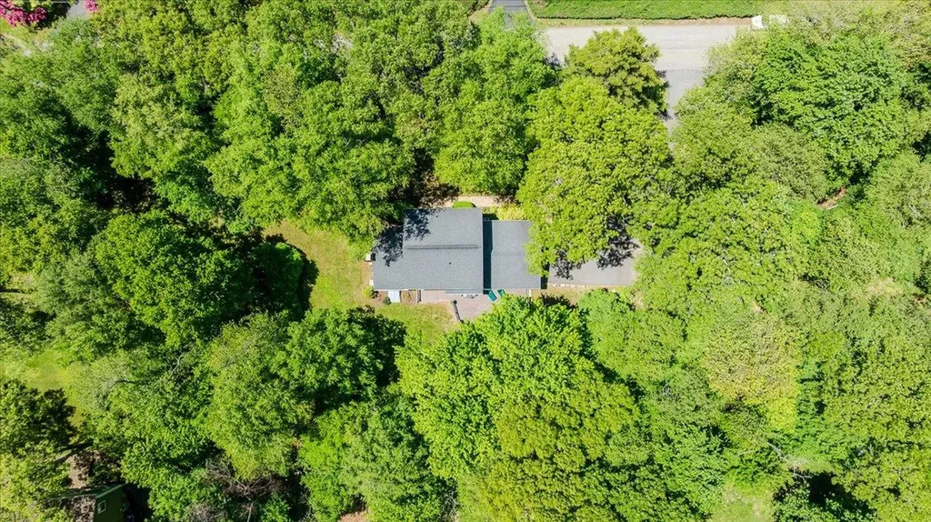 24 Summit Circle Somers NY 10589