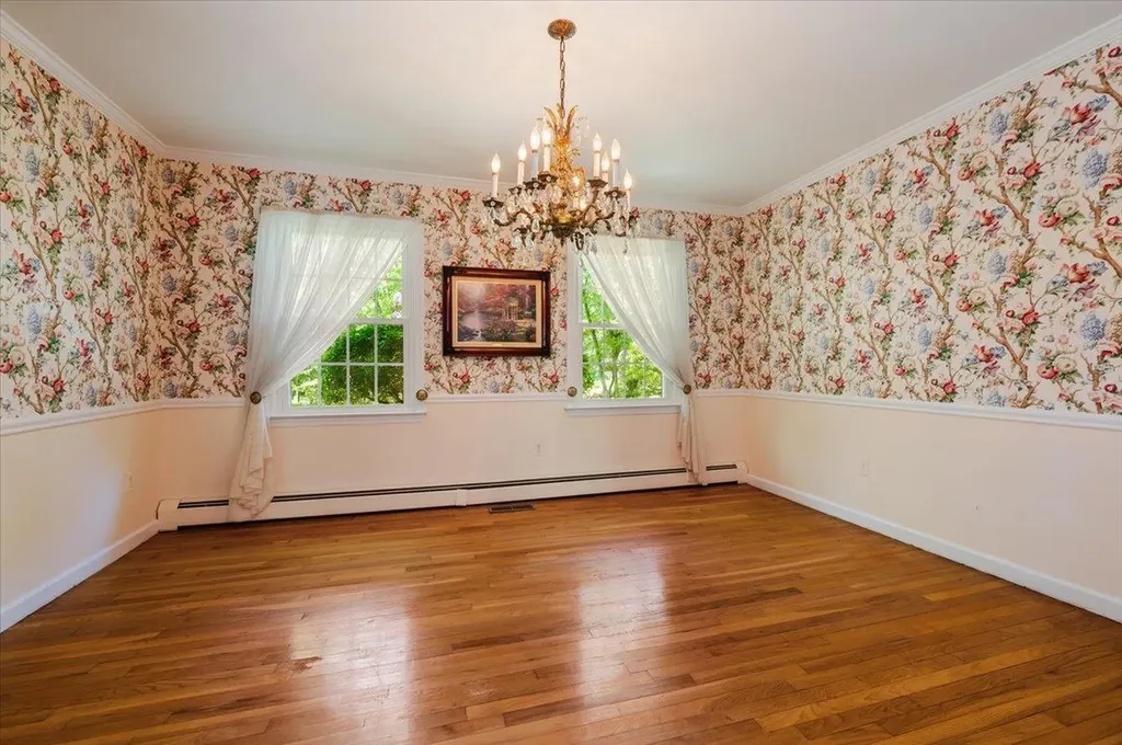 24 Summit Circle Somers NY 10589