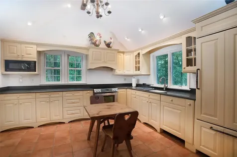 137 Neds Mountain Road Ridgefield CT 06877