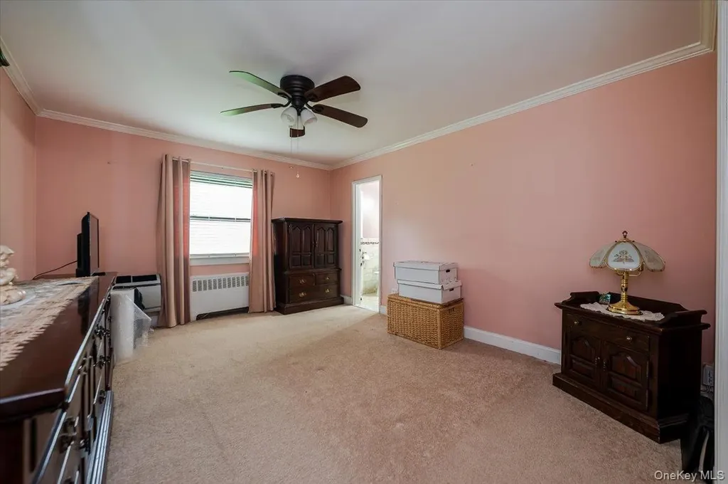 1215 E Broadway Hewlett NY 115578