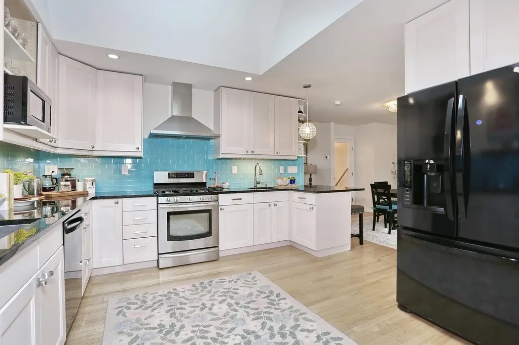 17 Richard Drive West Nyack NY 10994