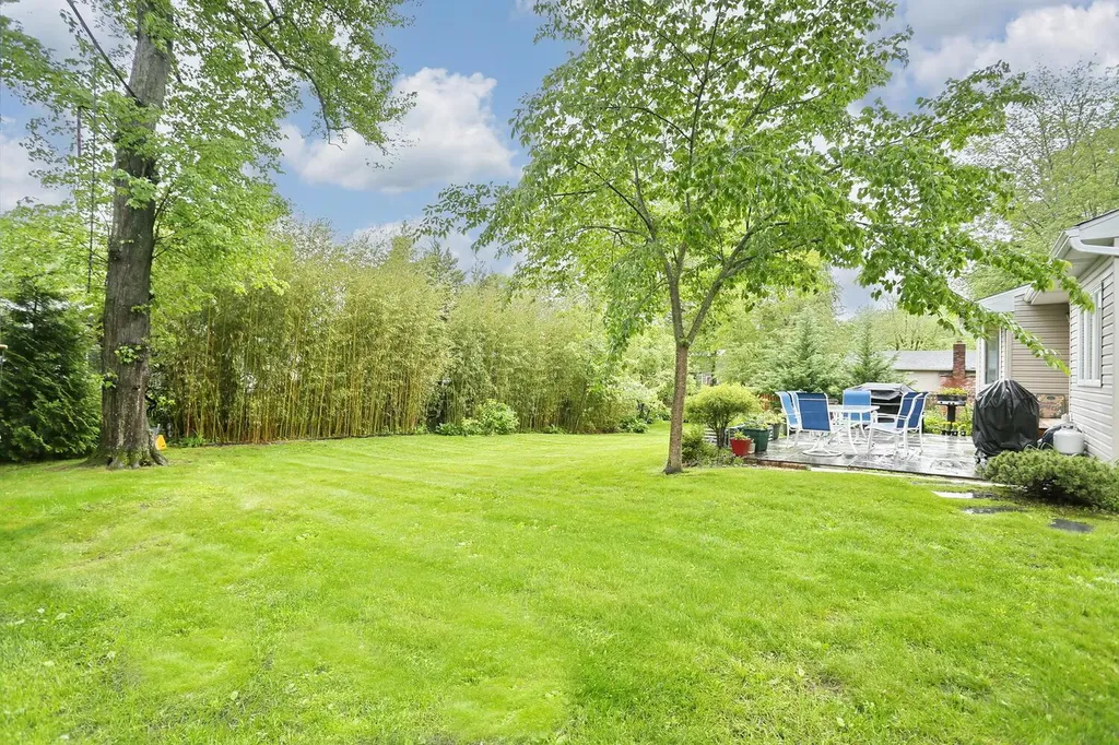 17 Richard Drive West Nyack NY 10994