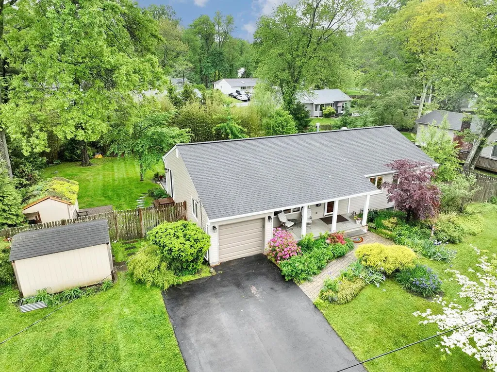 17 Richard Drive West Nyack NY 10994