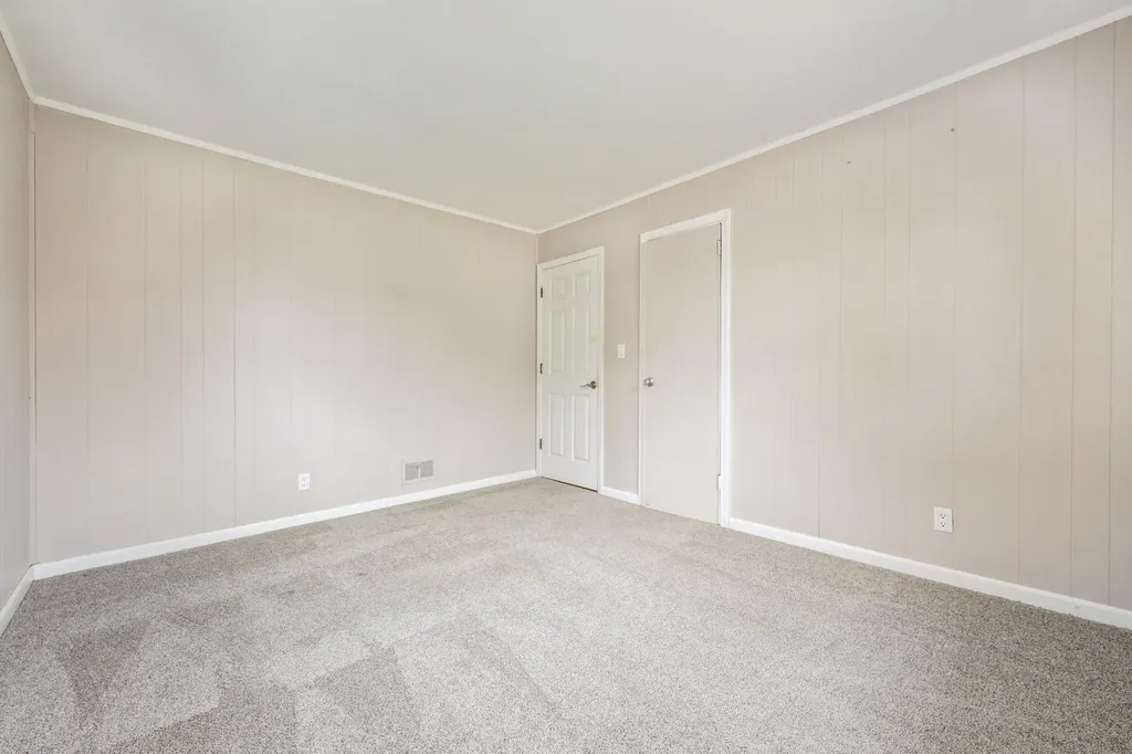 542 Kell Place Seaford NY 11783