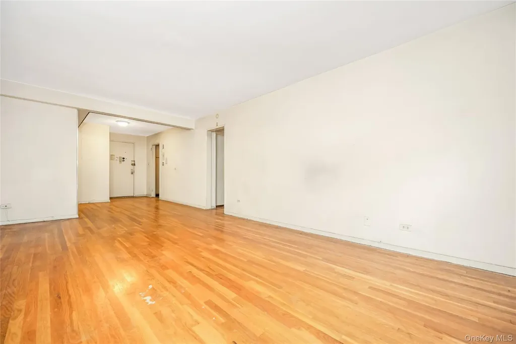 92-31 57th Avenue Elmhurst NY 11373