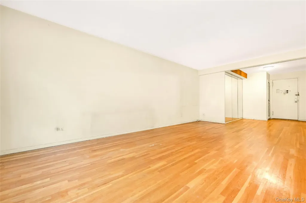 92-31 57th Avenue Elmhurst NY 11373