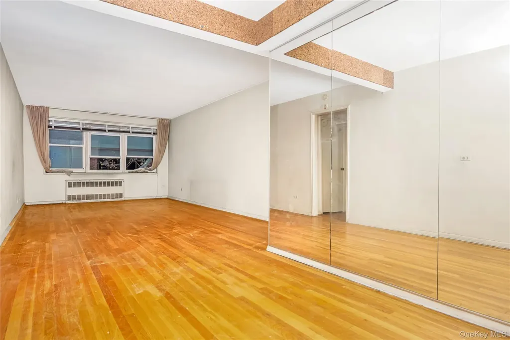92-31 57th Avenue Elmhurst NY 11373