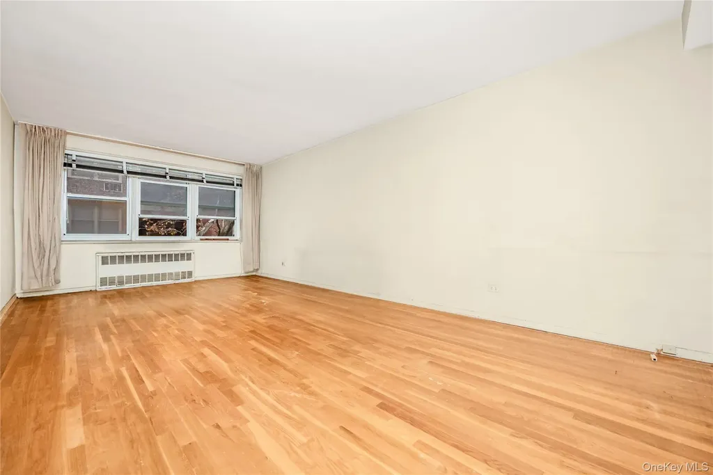 92-31 57th Avenue Elmhurst NY 11373