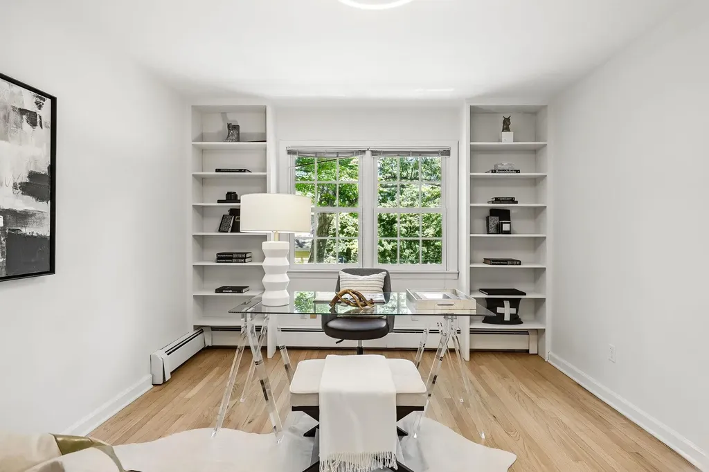 122 Valley View Road Chappaqua NY 10514