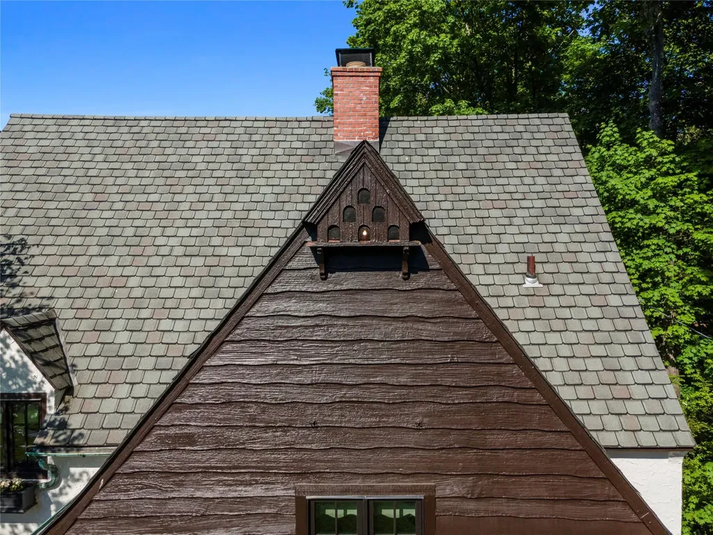 42 Croton Avenue Mount Kisco NY 10549