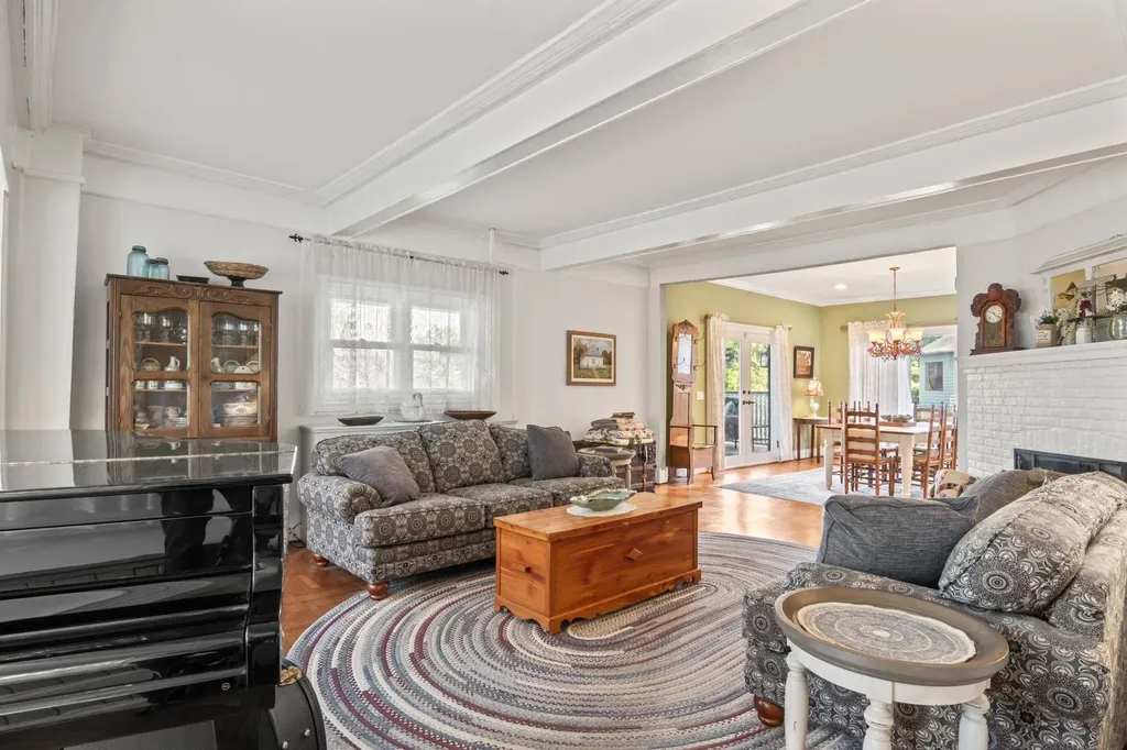 9 Prospect Street Shoreham NY 11786