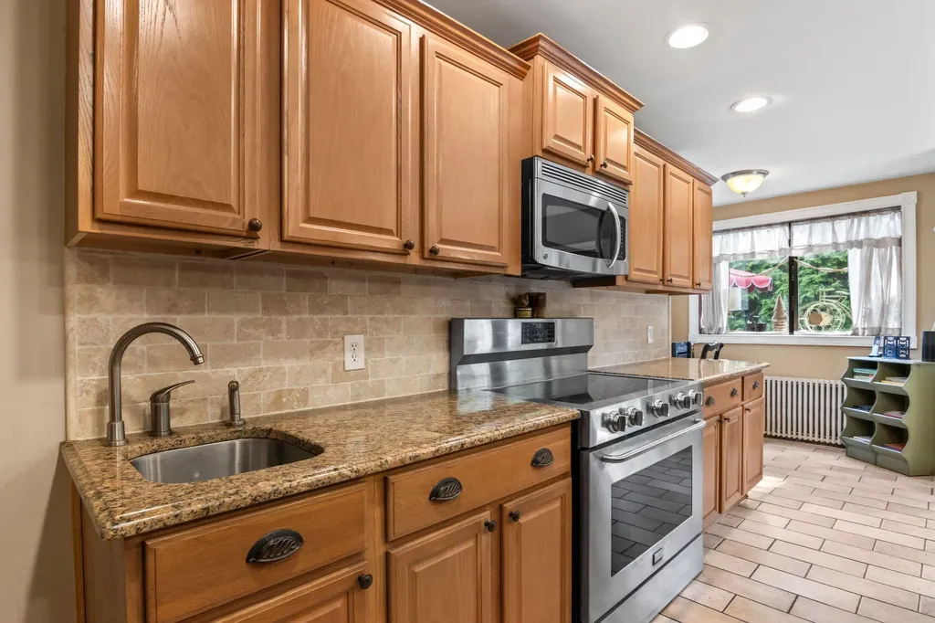 9 Prospect Street Shoreham NY 11786