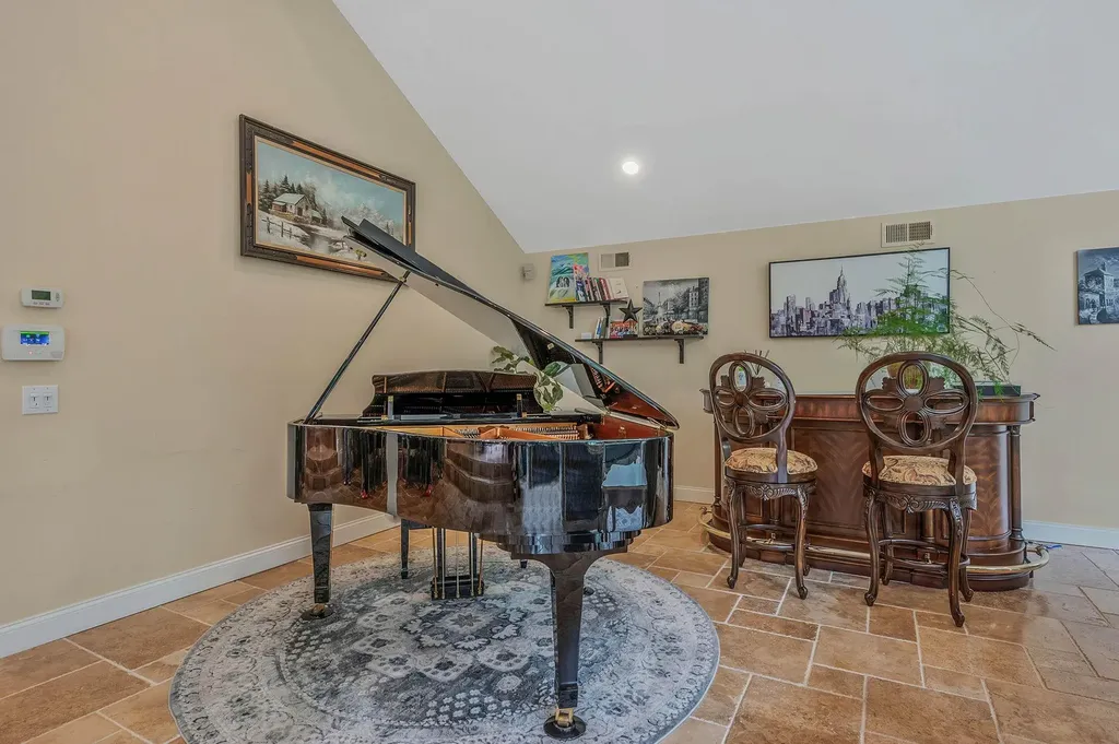 2 Farmview Drive Dix Hills NY 11746