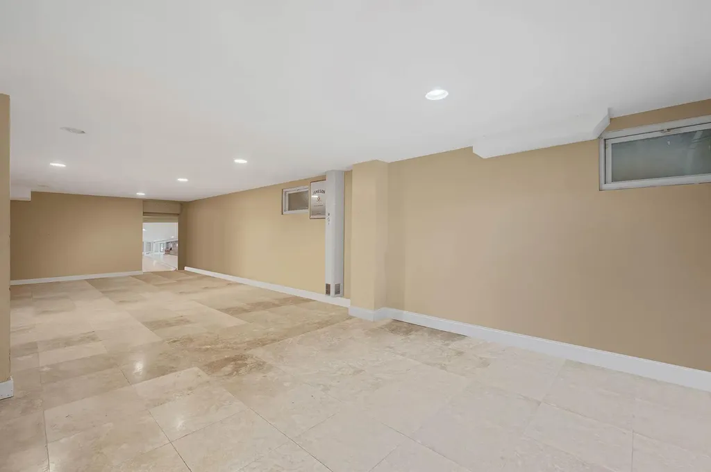 2 Farmview Drive Dix Hills NY 11746