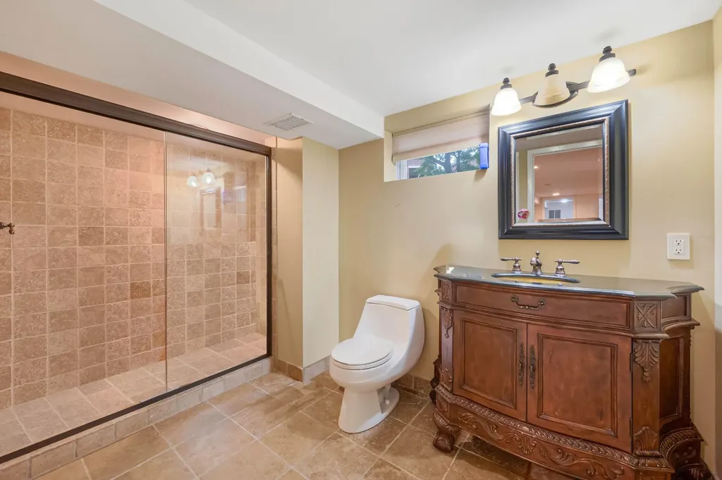 2 Farmview Drive Dix Hills NY 11746