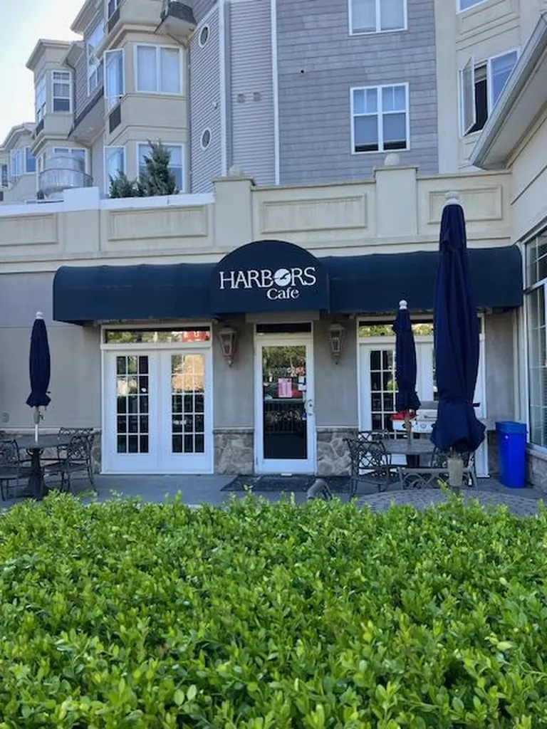 1105 Round Pointe Drive Haverstraw NY 10927