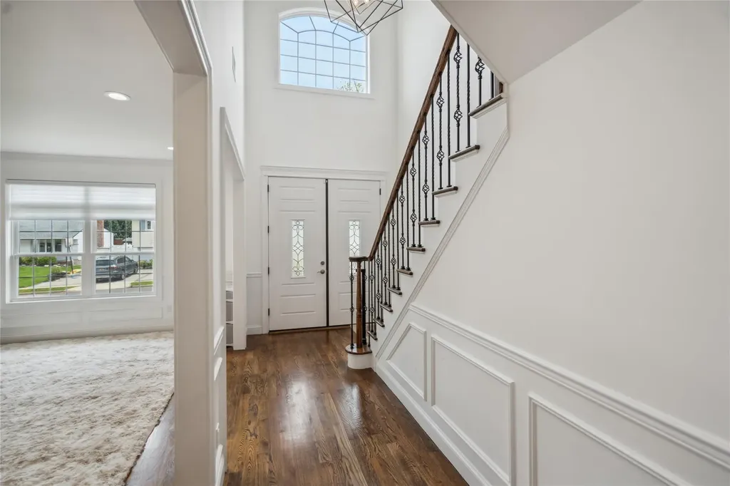 88 Willets Drive Syosset NY 11791
