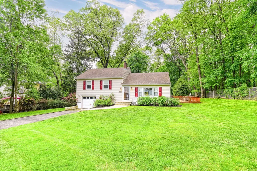 53 Millspaugh Lane Bardonia NY 10954