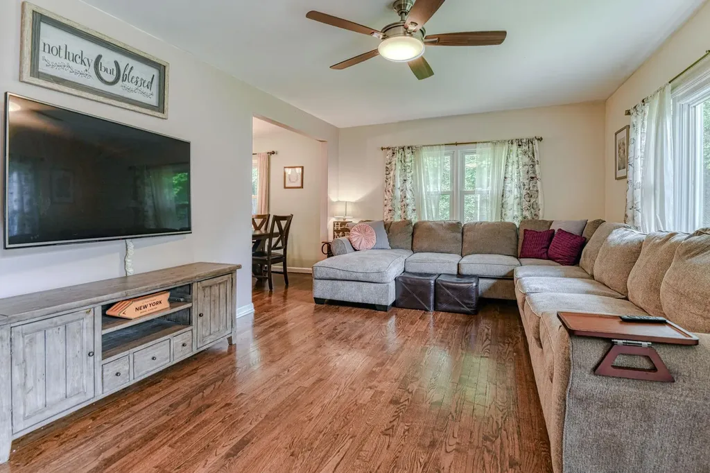 53 Millspaugh Lane Bardonia NY 10954