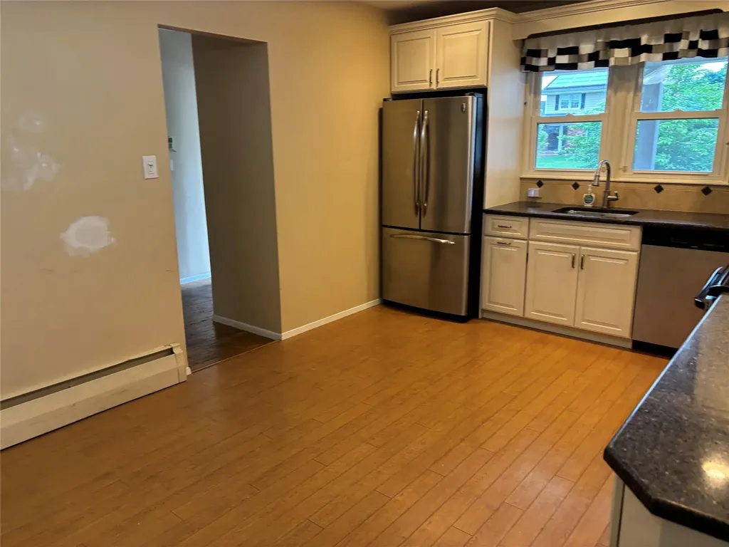52 Hofstra Drive Smithtown NY 11787