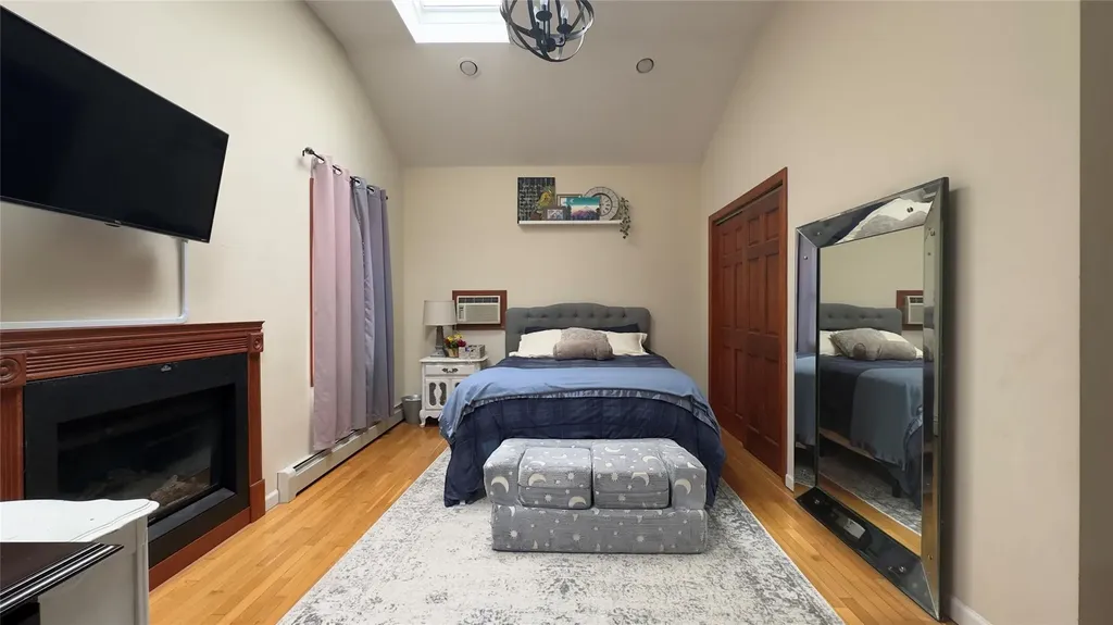 25 Center Avenue Bay Shore NY 11706