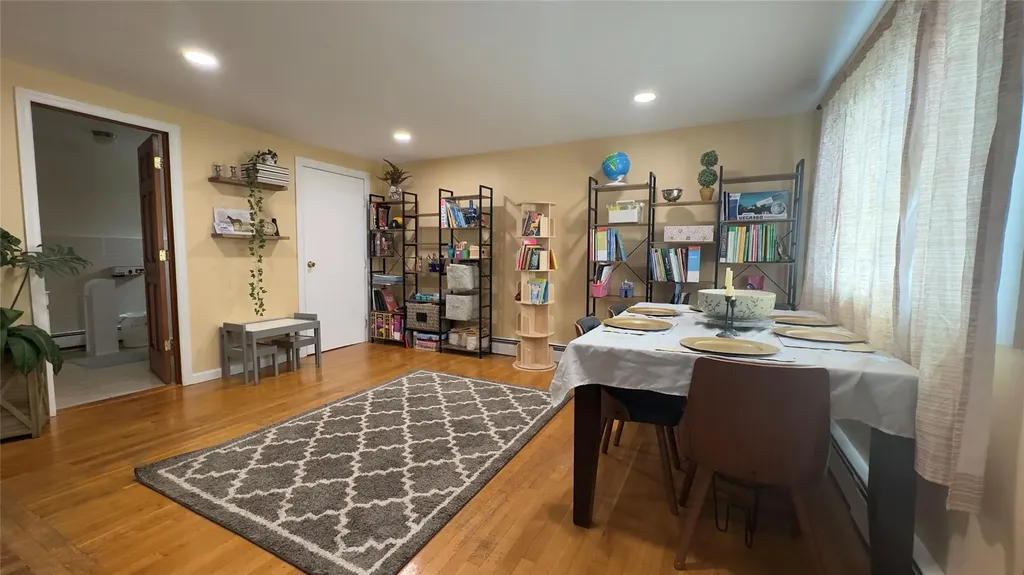 25 Center Avenue Bay Shore NY 11706