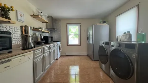 25 Center Avenue Bay Shore NY 11706