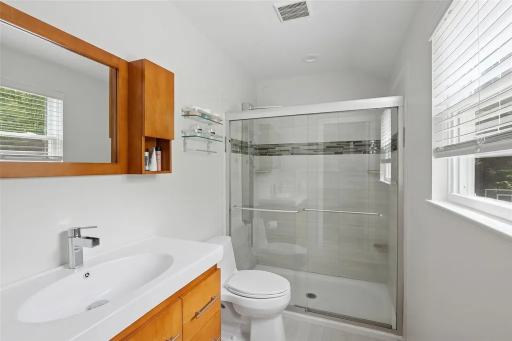 65 Timber Ridge Drive Commack NY 11725
