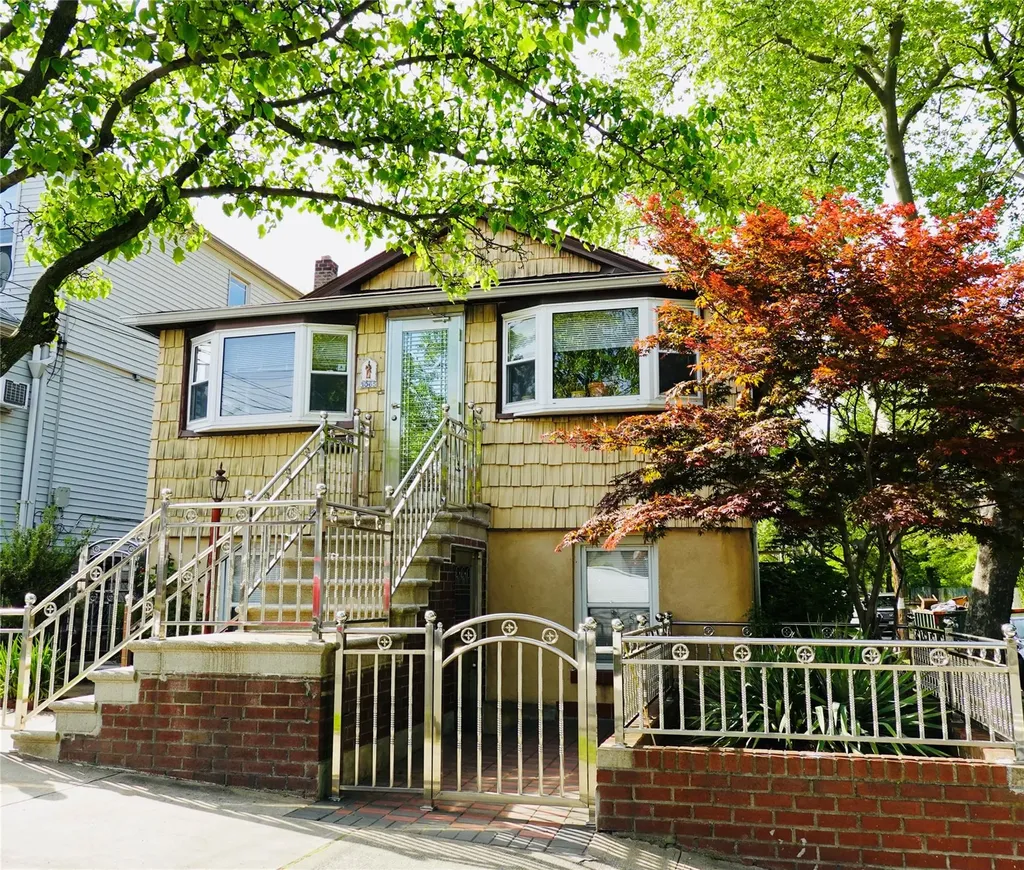 3065 Barkley Avenue Bronx NY 10465