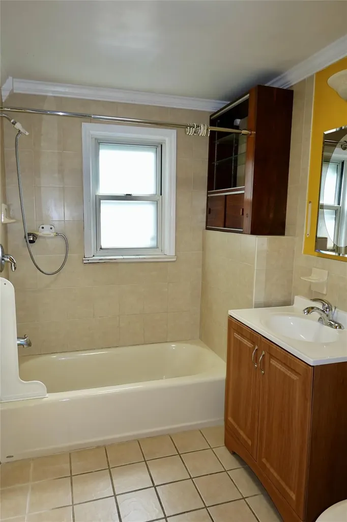 3065 Barkley Avenue Bronx NY 10465