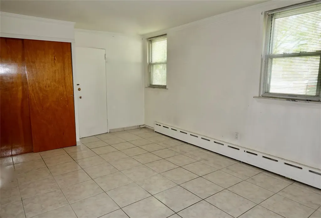3065 Barkley Avenue Bronx NY 10465