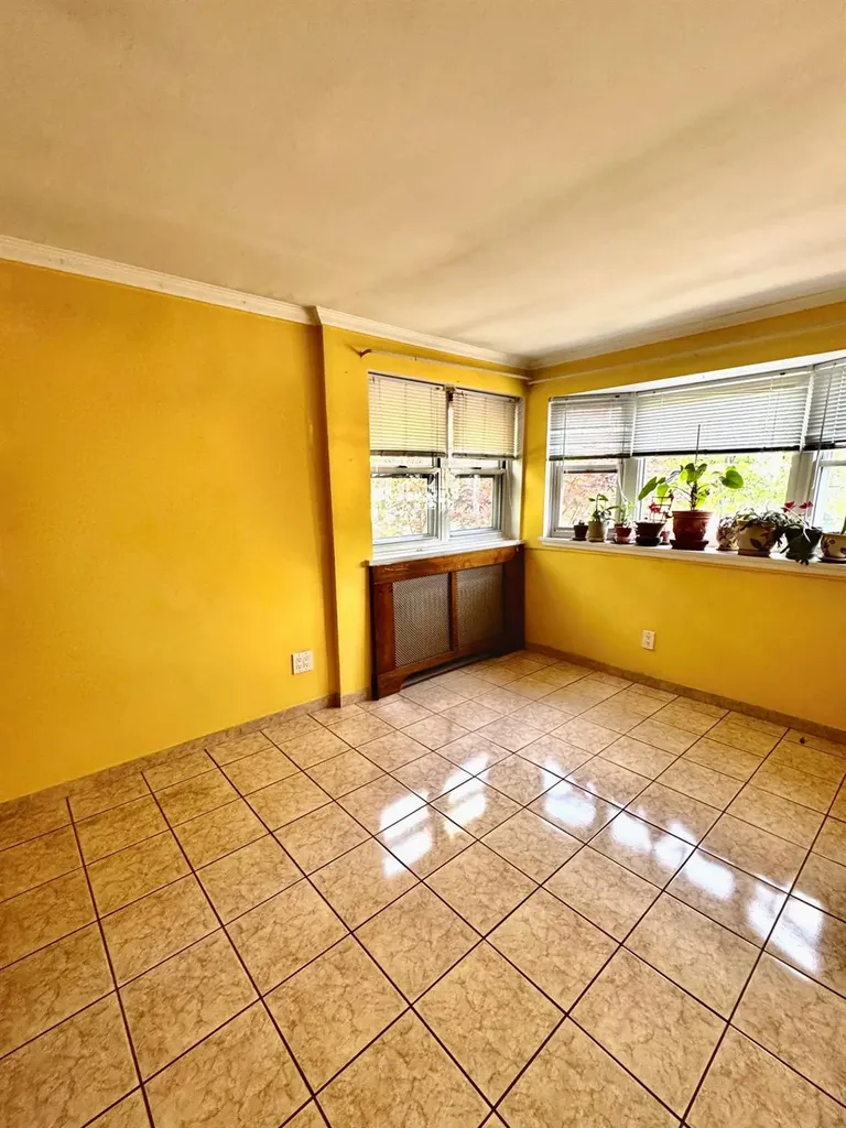 3065 Barkley Avenue Bronx NY 10465