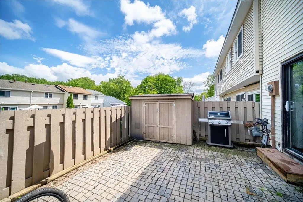 7 Sunny Brook Circle Highland NY 12528