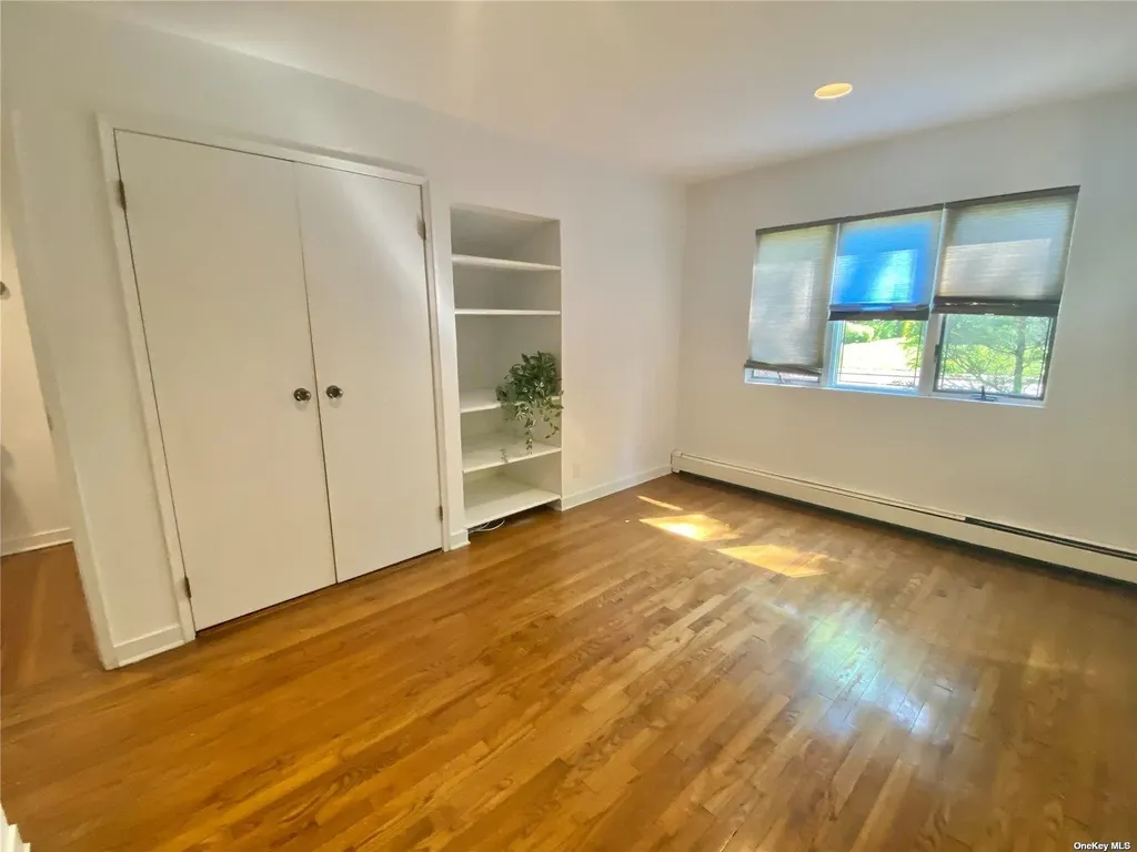 1b Ramsey Road Great Neck NY 11023