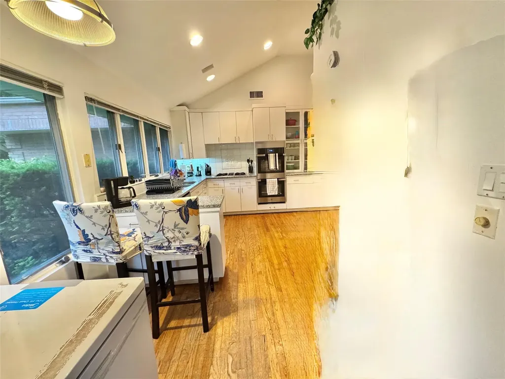 1b Ramsey Road Great Neck NY 11023