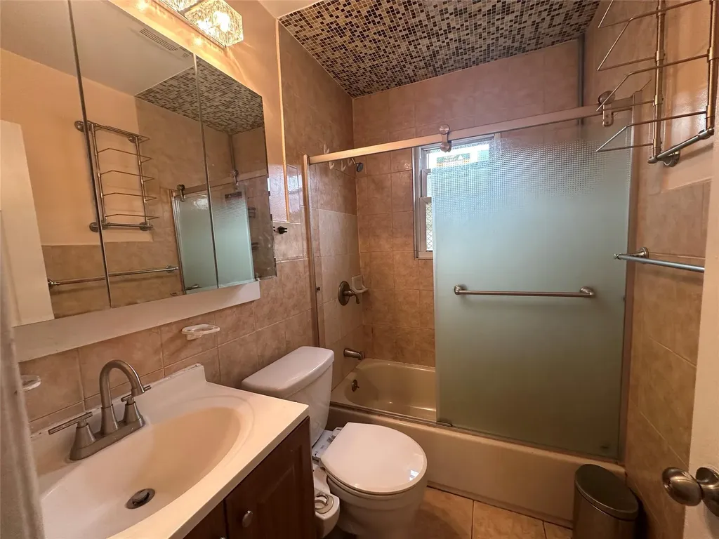 542 East Meadow Avenue East Meadow NY 11554