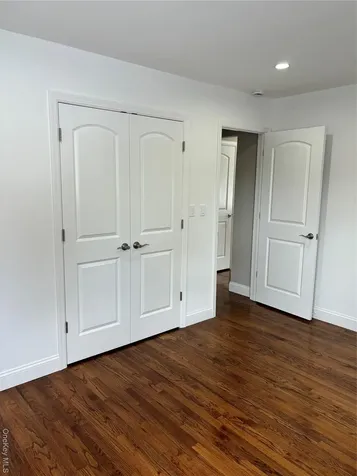 14 Chenango Drive Bay Shore NY 11706