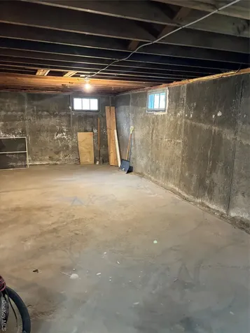 14 Chenango Drive Bay Shore NY 11706