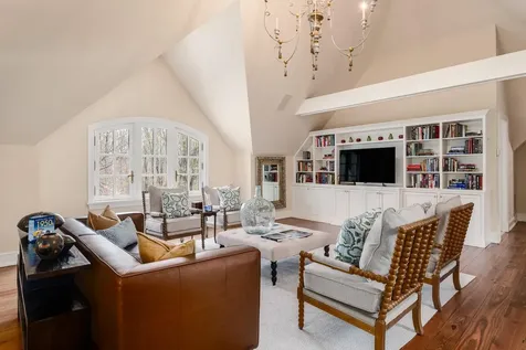 118 John Street Greenwich CT 06831