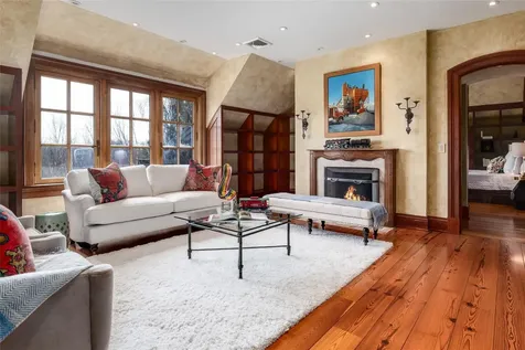 118 John Street Greenwich CT 06831