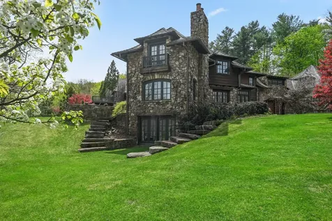 118 John Street Greenwich CT 06831