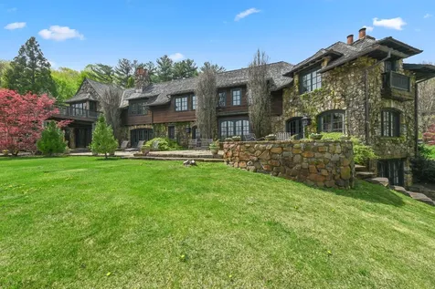118 John Street Greenwich CT 06831