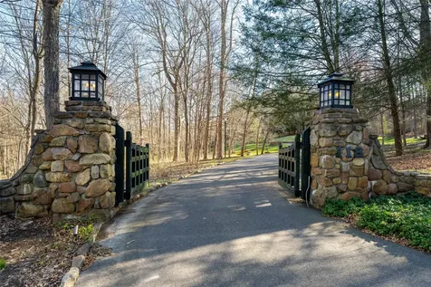 118 John Street Greenwich CT 06831