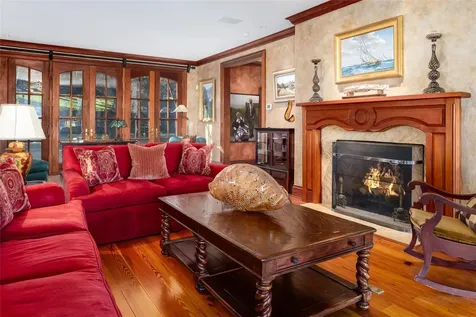 118 John Street Greenwich CT 06831