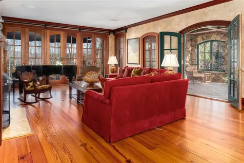 118 John Street Greenwich CT 06831