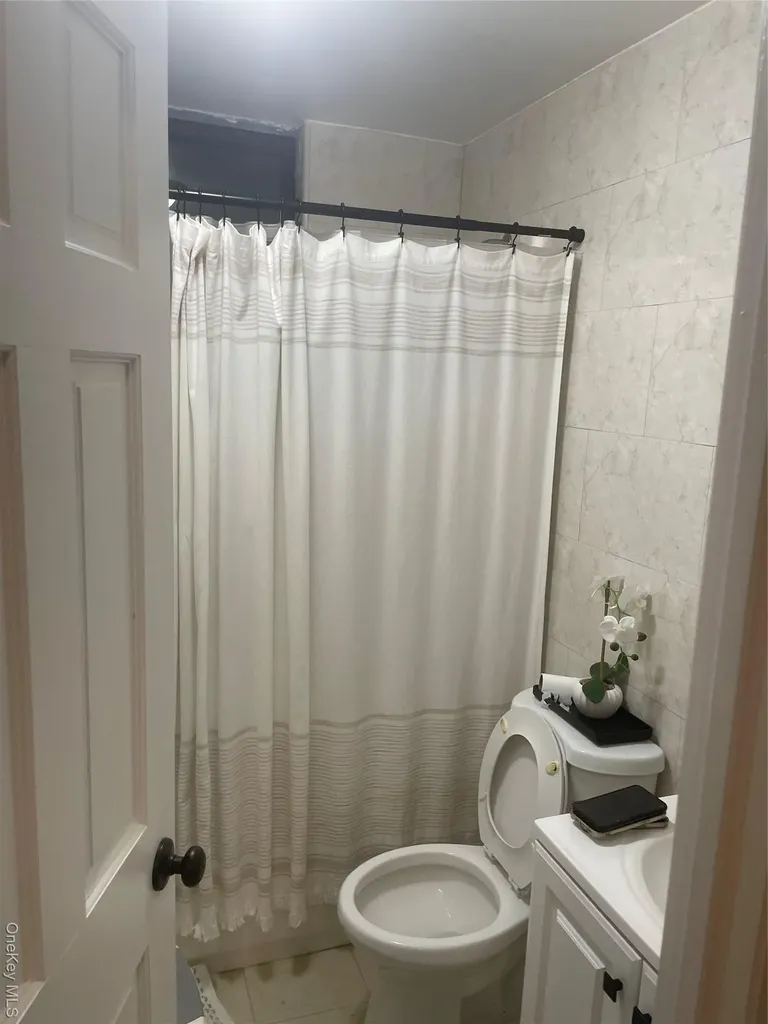 3418 Irwin Avenue Bronx NY 10463