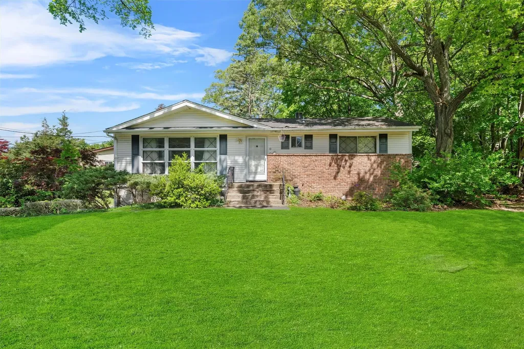 1 Elyise Road Monsey NY 10952