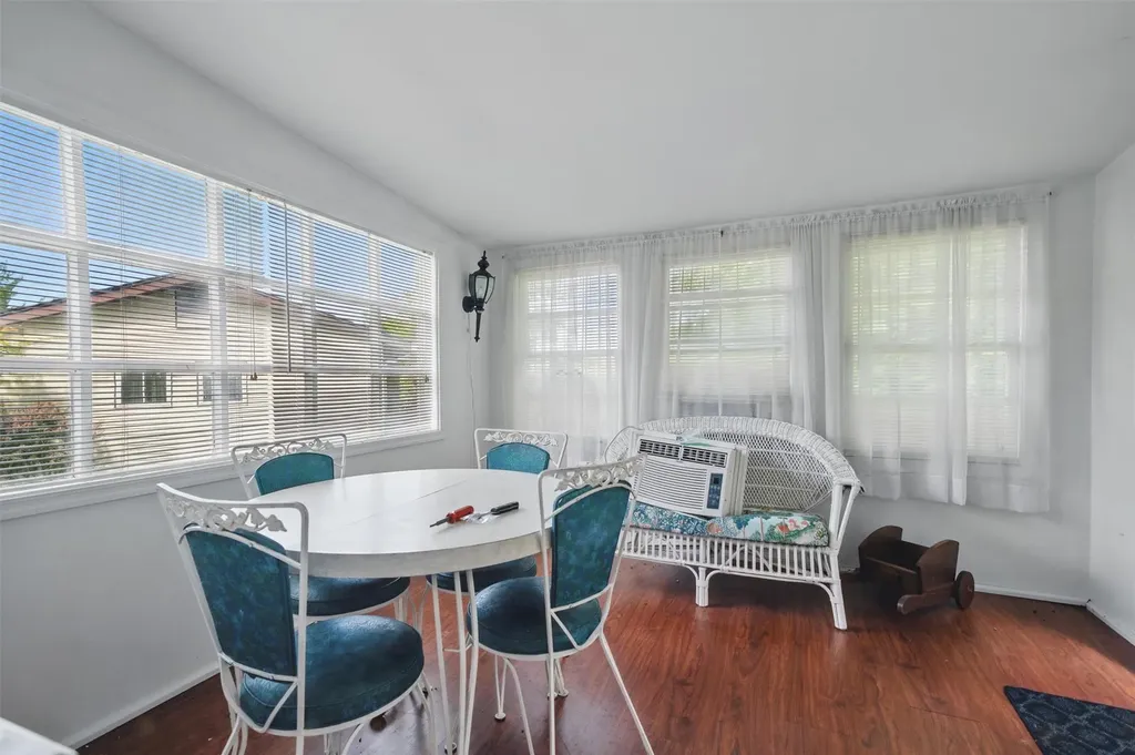 1 Elyise Road Monsey NY 10952