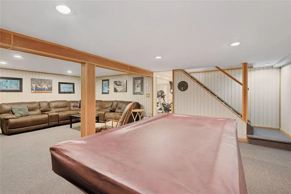 11 Greenfield Lane Commack NY 11725