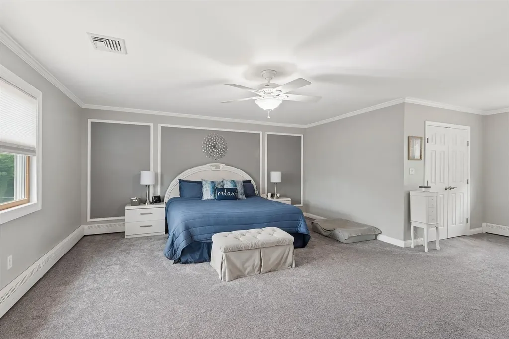 11 Greenfield Lane Commack NY 11725